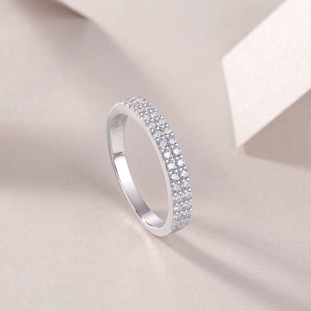 925 sterling silver moissanite ring